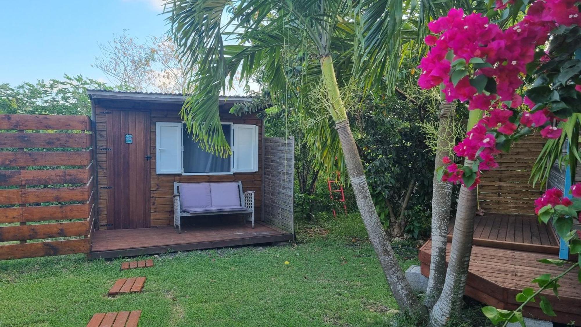 La Villa Rainbow & Ses 2 Kabanes Sainte-Anne  Exterior foto